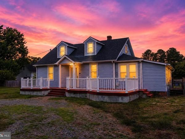 315 CEDAR AVENUE , COLONIAL BEACH, VA 22443