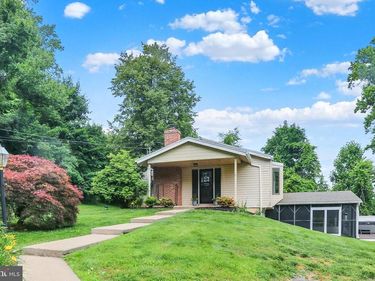 851 CADMUS ROAD , POTTSTOWN, PA 19465
