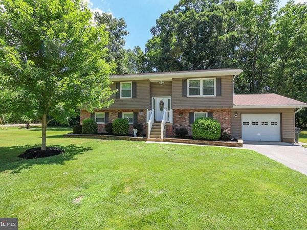 21700 ENDEAVOR STREET, LEXINGTON PARK, MD 20653
