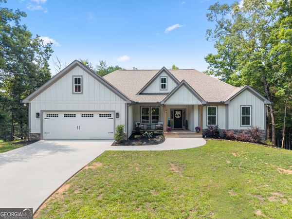 35 Chimney Lane, Cleveland, GA 30528