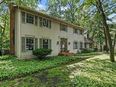 50625 Mohawk Drive, Granger, IN 46530