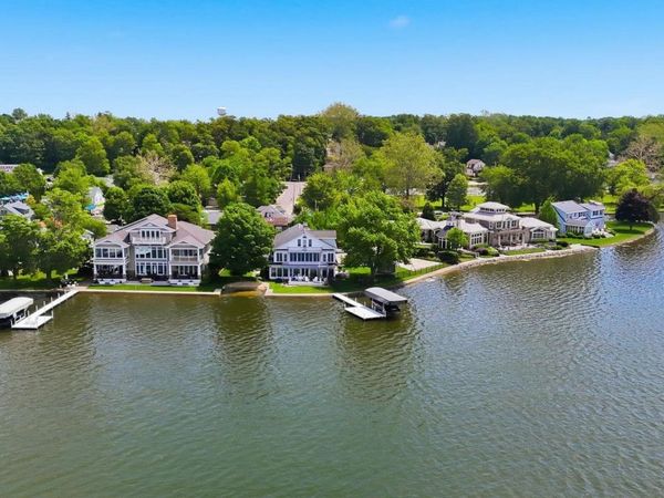 1300 Court Street, Winona Lake, IN 46590