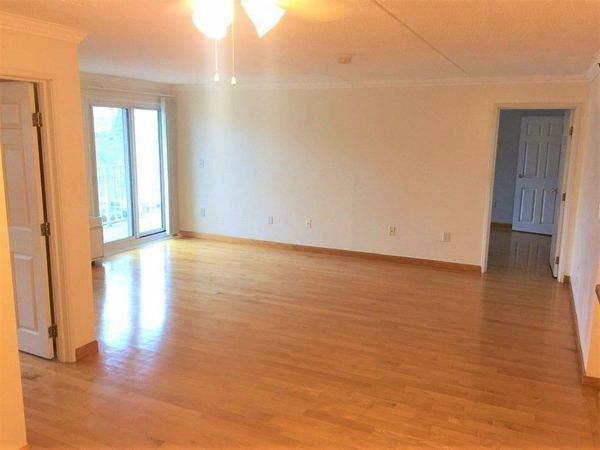 200 Cove Way, Unit 318, Quincy, MA 02169