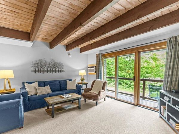 277 Topnotch Drive, Unit 462, Stowe, VT 05672