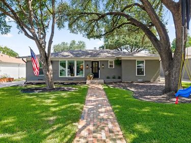 3537 Townsend Drive, Dallas, TX 75229