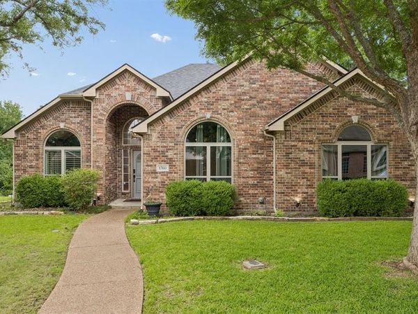 1760 Wind Hill Road, Rockwall, TX 75087