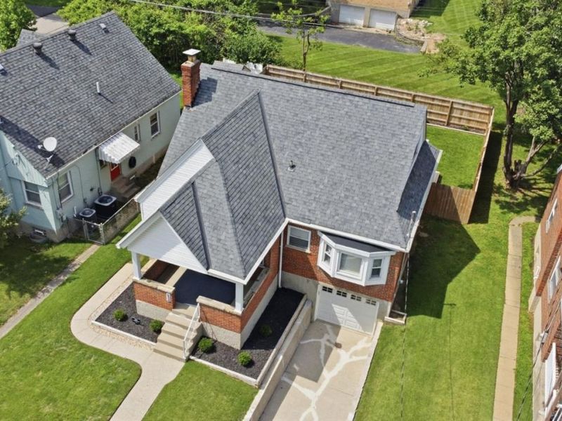 934 Winsray Court, Springfield Twp., OH 45224 Photo 2