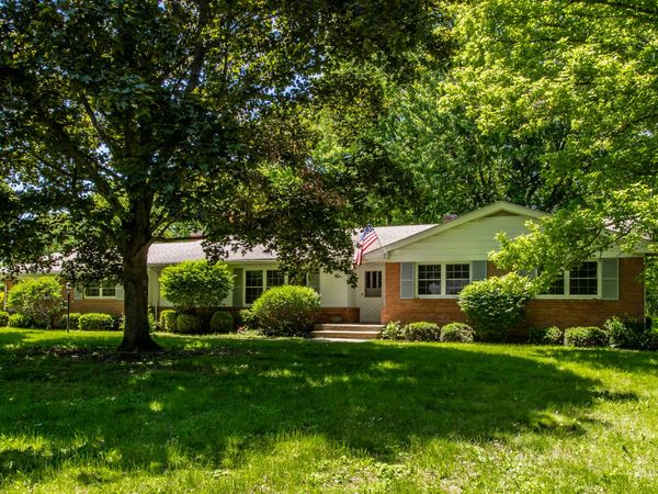 8530 Washington Boulevard , Indianapolis, IN 46240