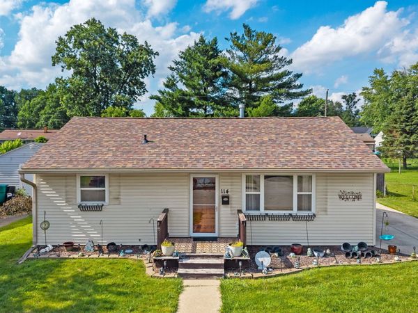 114 Hadley Street , Mooresville, IN 46158