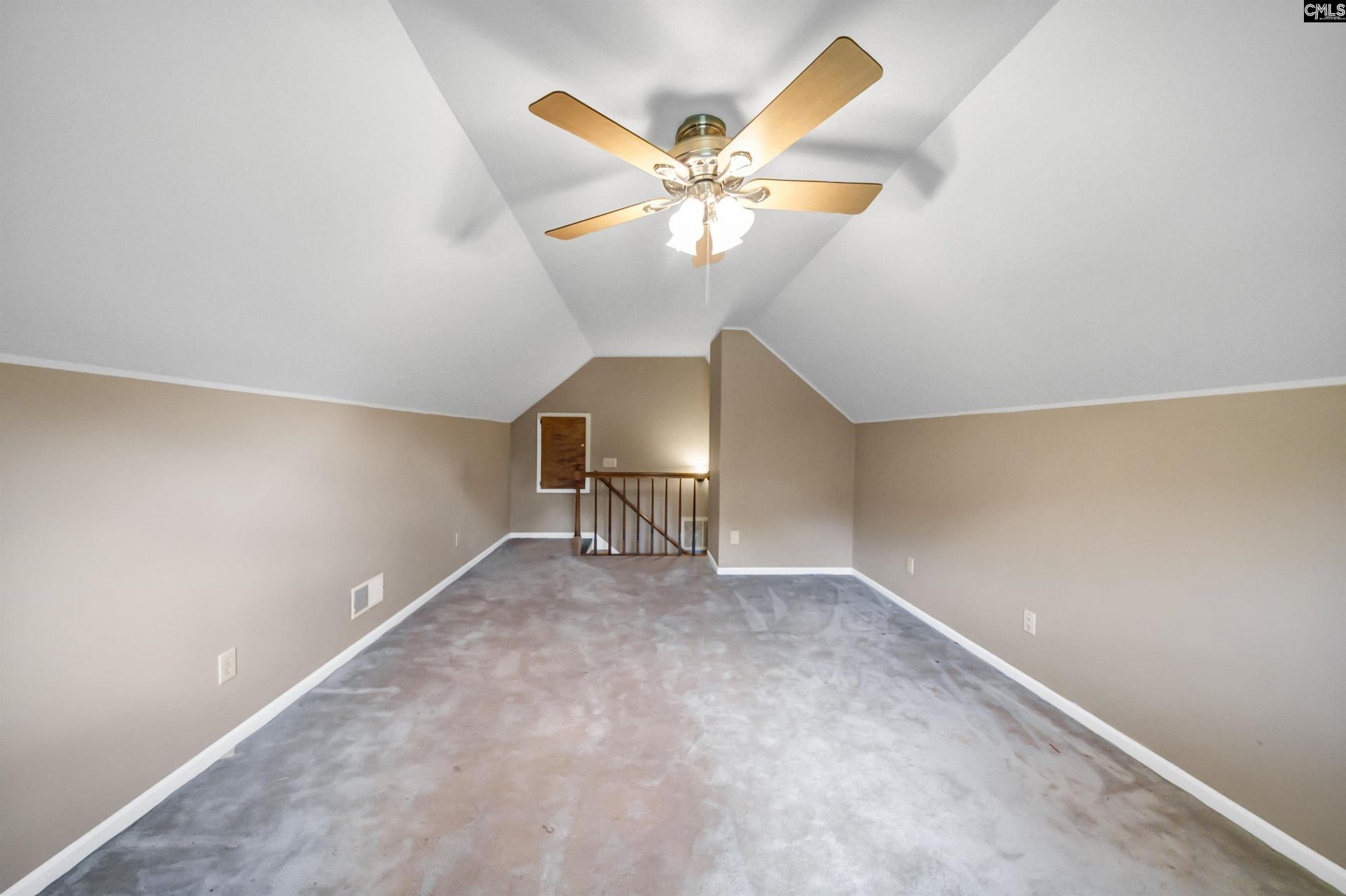 129 Fishers Wood Drive  Photo 11