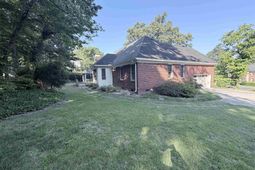 129 Fishers Wood Drive  photo 4