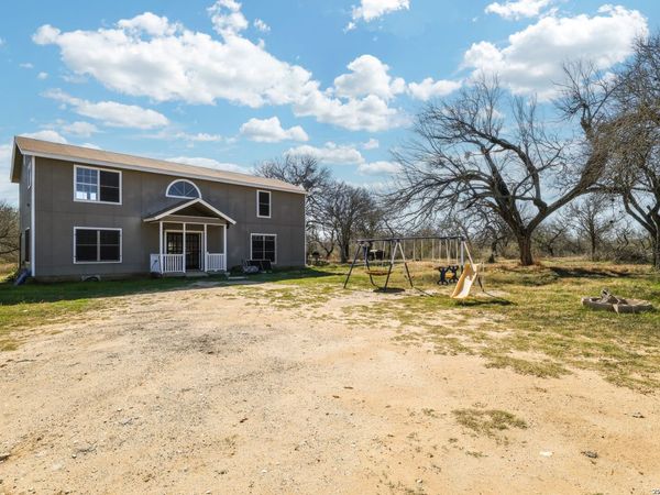 17896 PLEASANTON RD, San Antonio, TX 78221