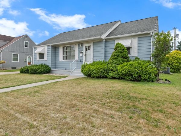 1908 S 23rd STREET, La Crosse, WI 54601