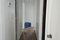 120 Clarine Drive photo 4