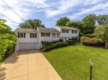 3630 37TH STREET N , ARLINGTON, VA 22207