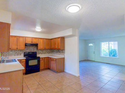6450 Lotus Street, Reno, NV 89506 Photo