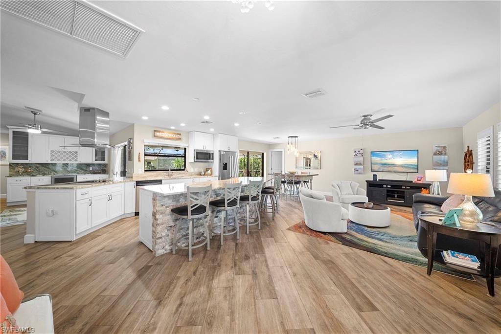 28581 Winthrop Cir, Bonita Springs, FL 34134 Photo