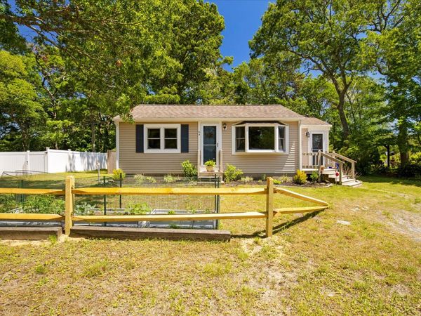 64 Handy Road , Pocasset, MA 02559