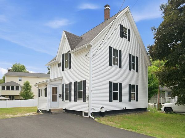 16 Sylvester Street, Manchester, NH 03102