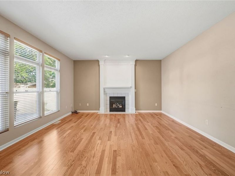32925 Titus Hill Lane, Avon Lake, OH 44012 Photo 15