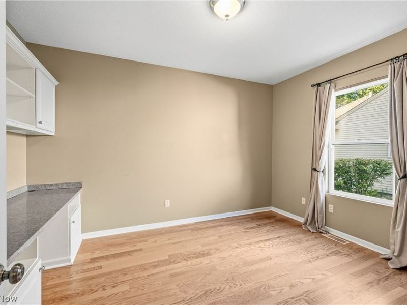 32925 Titus Hill Lane, Avon Lake, OH 44012 Photo 18