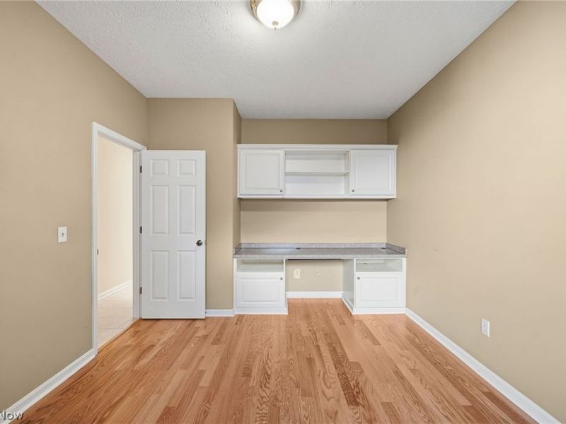 32925 Titus Hill Lane, Avon Lake, OH 44012 Photo 20