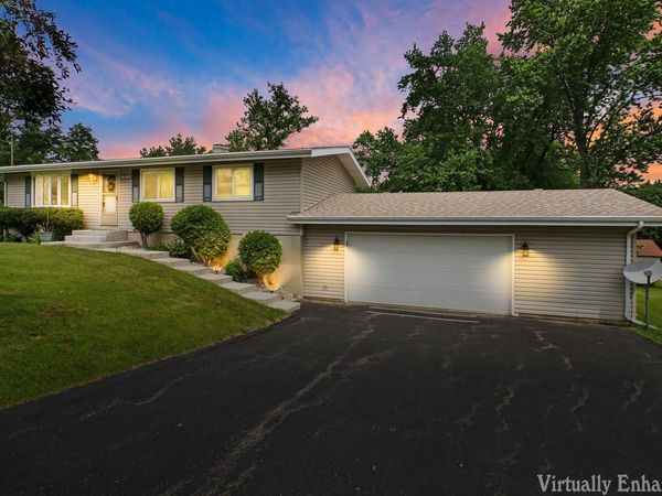 23626 62nd PLACE, Salem, WI 53168