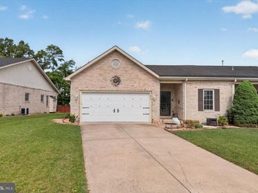 1222 WHITE ROCK COURT, WOODSTOCK, VA 22664