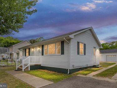 409 PRATT STREET , FREDERICKSBURG, VA 22405