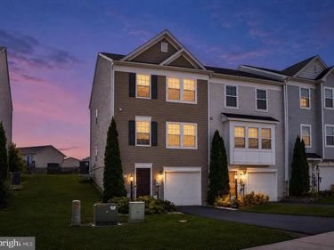 87 KENSINGTON TERRACE , MARTINSBURG, WV 25405
