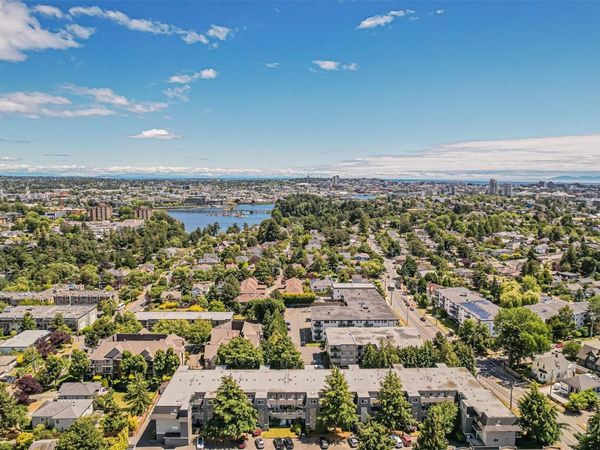 840 Craigflower Rd , Unit #1, Esquimalt, BC V9A 2X1