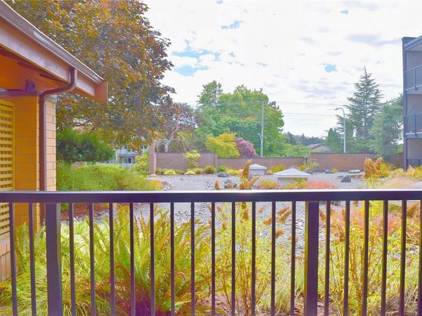 1870 McKenzie Ave , Unit #101, Saanich, BC V8N 4X3