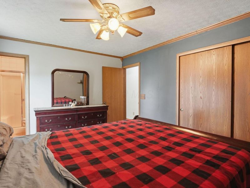1089 Esther Drive, Columbus, OH 43207 Photo 14