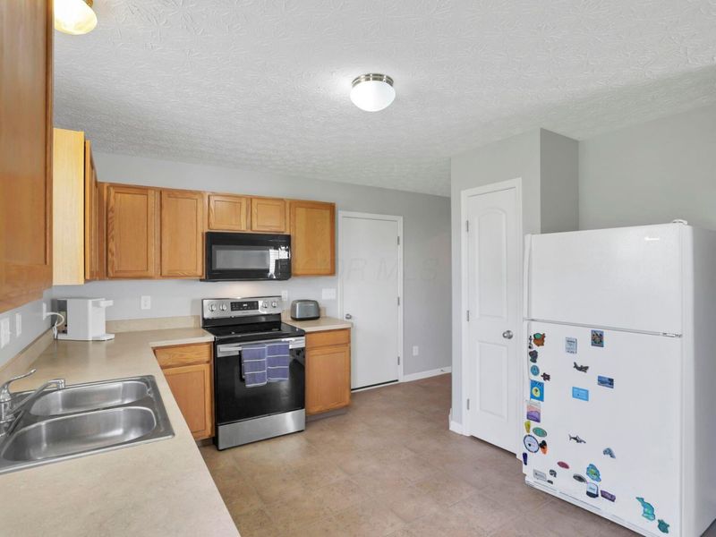 490 Harness Place , Marysville, OH 43040 Photo 17