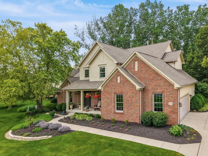 2578 Silverleaf Drive, Powell, OH 43065 Photo 2
