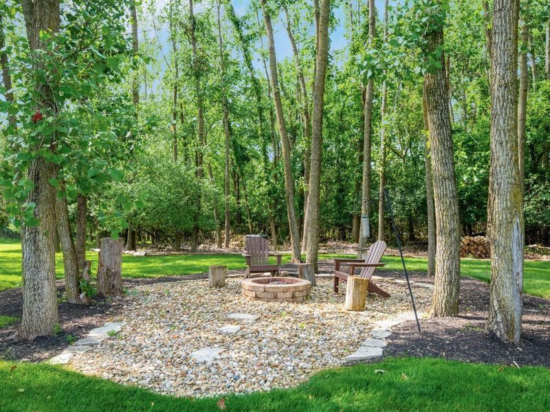 2578 Silverleaf Drive, Powell, OH 43065 Photo 8