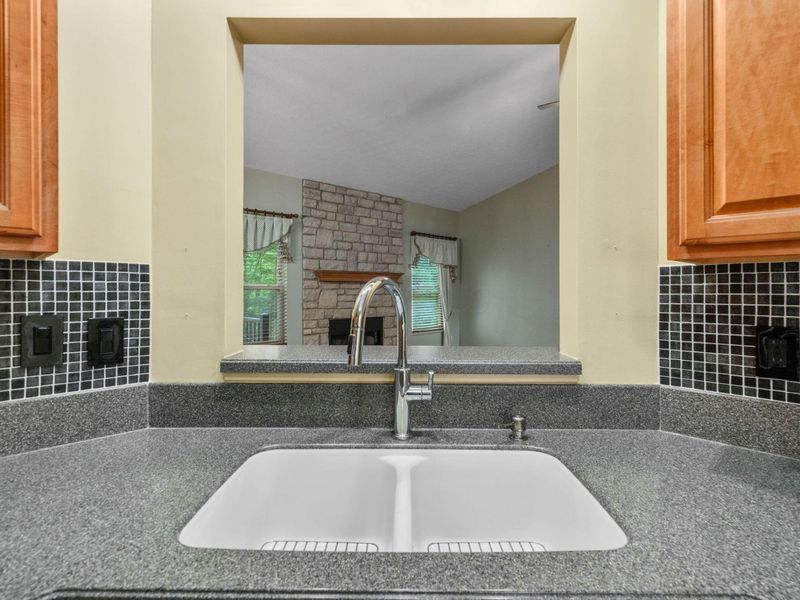 2892 Tweed Court, Lewis Center, OH 43035 Photo 12