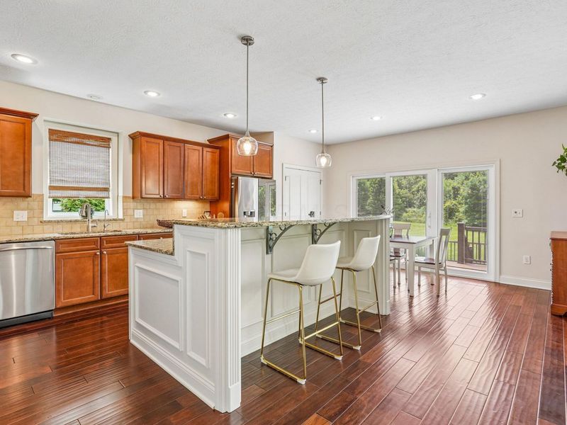 8061 Garden Drive , Pickerington, OH 43147 Photo 11