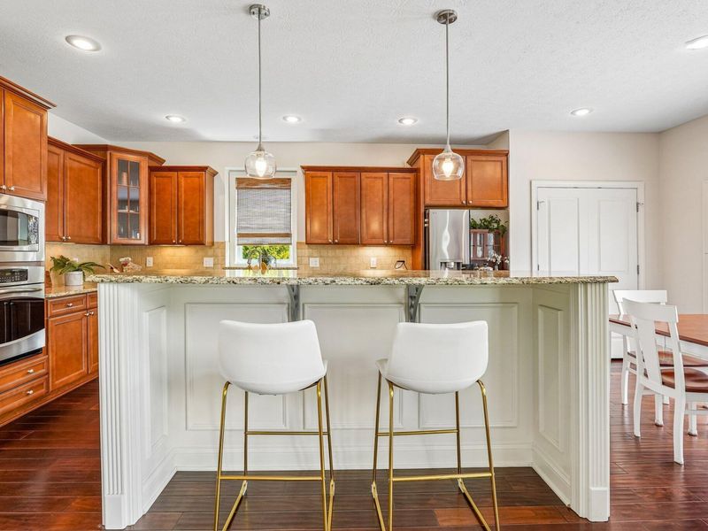 8061 Garden Drive , Pickerington, OH 43147 Photo 16