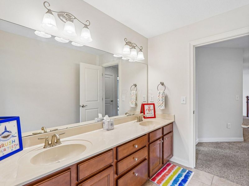8061 Garden Drive , Pickerington, OH 43147 Photo 44