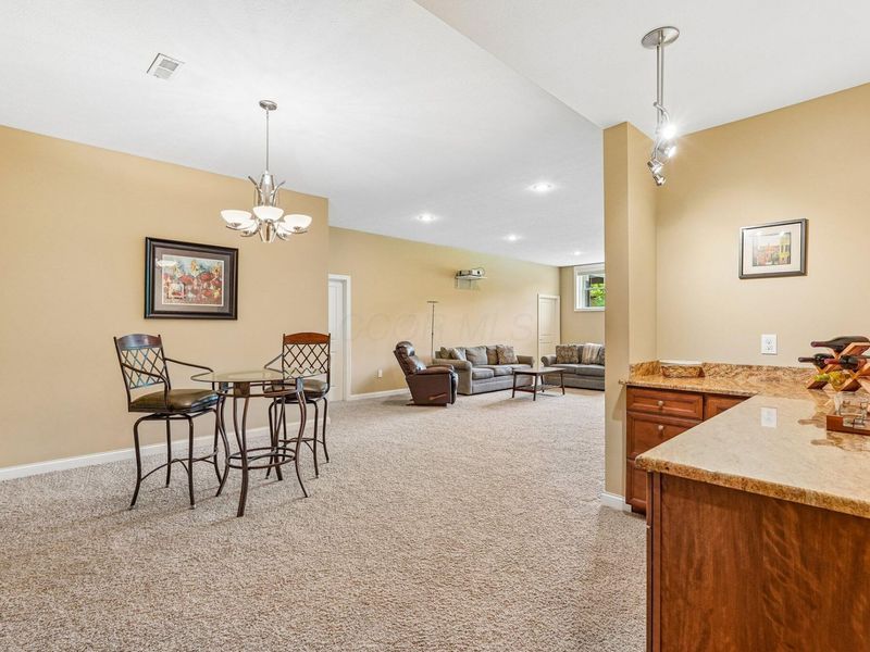 8061 Garden Drive , Pickerington, OH 43147 Photo 55