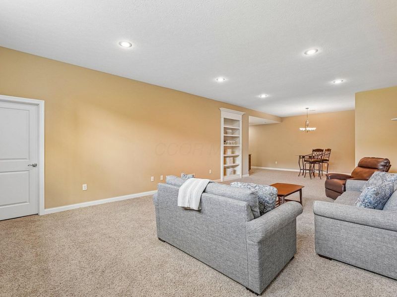 8061 Garden Drive , Pickerington, OH 43147 Photo 58