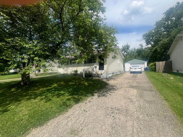 4730 Edinburgh Lane , Columbus, OH 43229