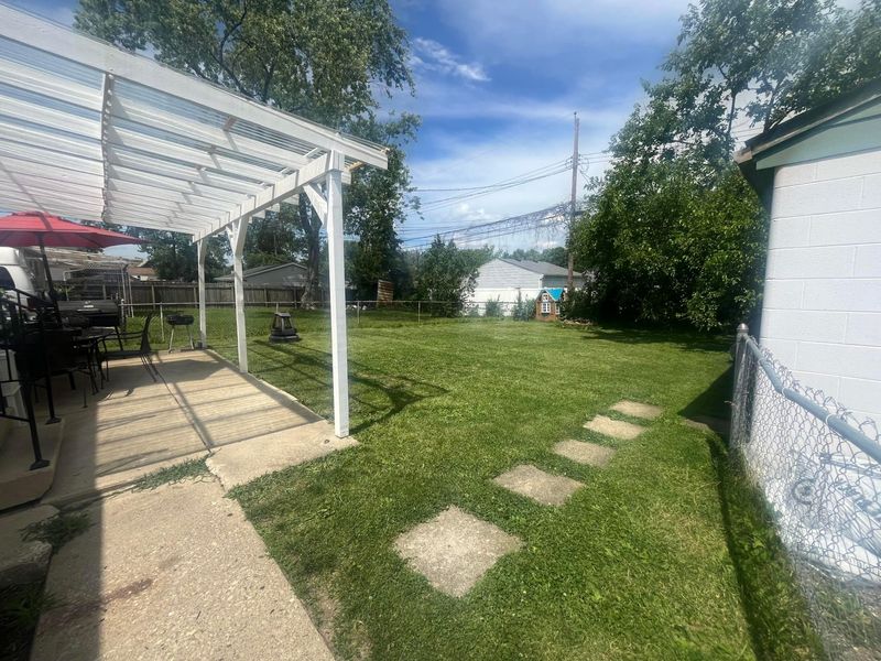 4730 Edinburgh Lane , Columbus, OH 43229 Photo 3