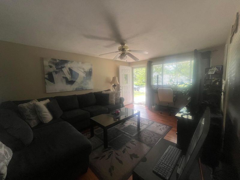 4730 Edinburgh Lane , Columbus, OH 43229 Photo 7