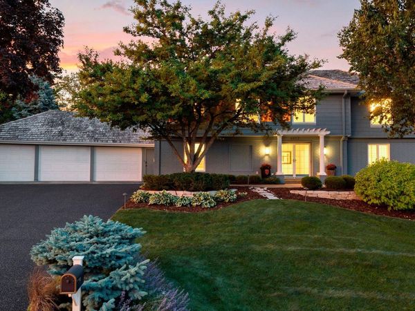 6612 Dovre Drive, Edina, MN 55436