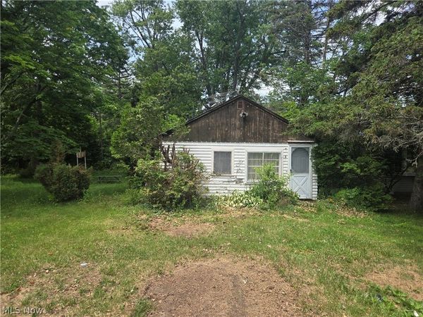 1344 Dunedin Avenue , Madison, OH 44057