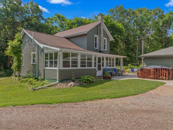 9837 Easton Road, Rives Junction, MI 49277