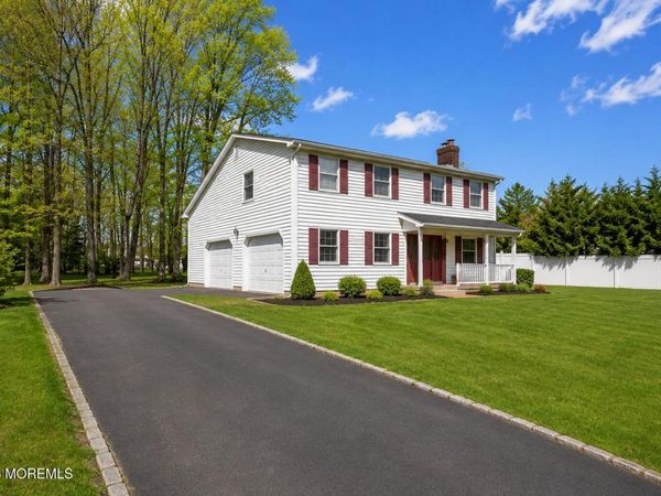 4 Fletcher Drive, Marlboro, NJ 07746
