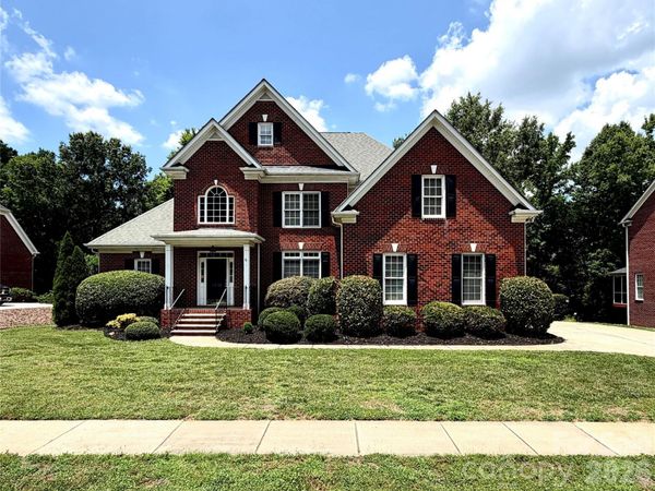 1332 Bershire Lane , Charlotte, NC 28262
